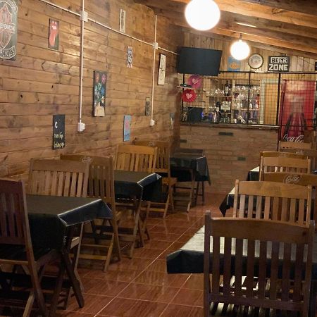 Litt Iguazu Hostal Puerto Iguazu Exterior photo